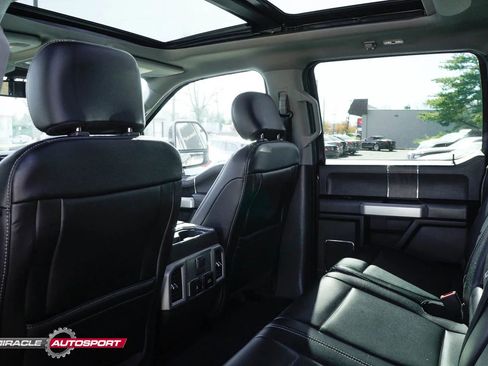 Used 2020 Ford F350 Lariat image 27