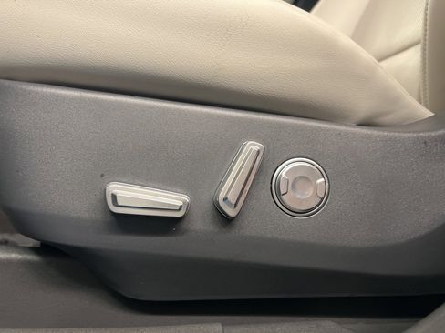 New 2026 Lincoln Nautilus Premier w/ Equipment Group 102A image 30