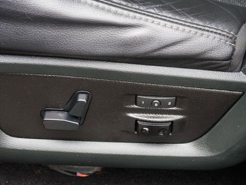 Used 2018 RAM 2500 Laramie w/ Convenience Group image 16