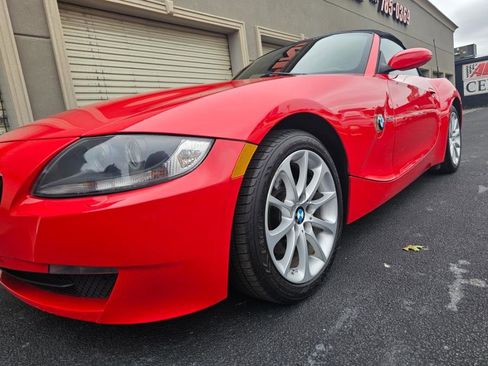 Used 2007 BMW Z4 3.0i image 33