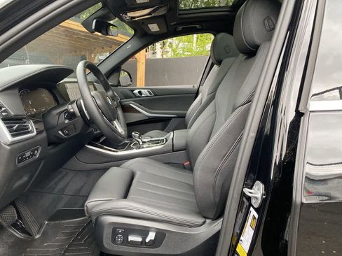 Used 2021 BMW X5 xDrive40i w/ Premium Package AWD/4WD image 14