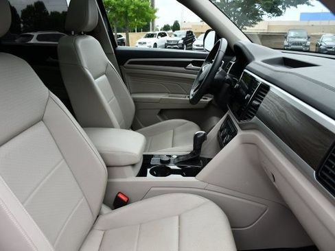Used 2022 Volkswagen Atlas SE AWD/4WD image 22