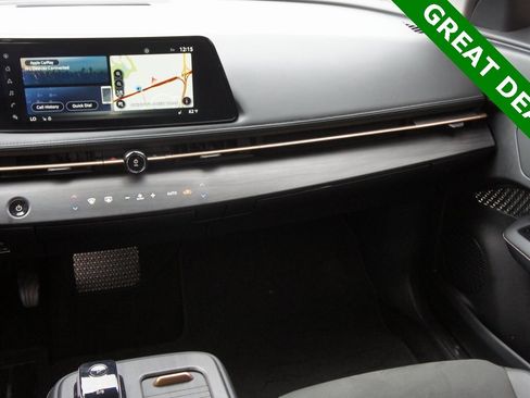 Used 2023 Nissan Ariya AWD image 14