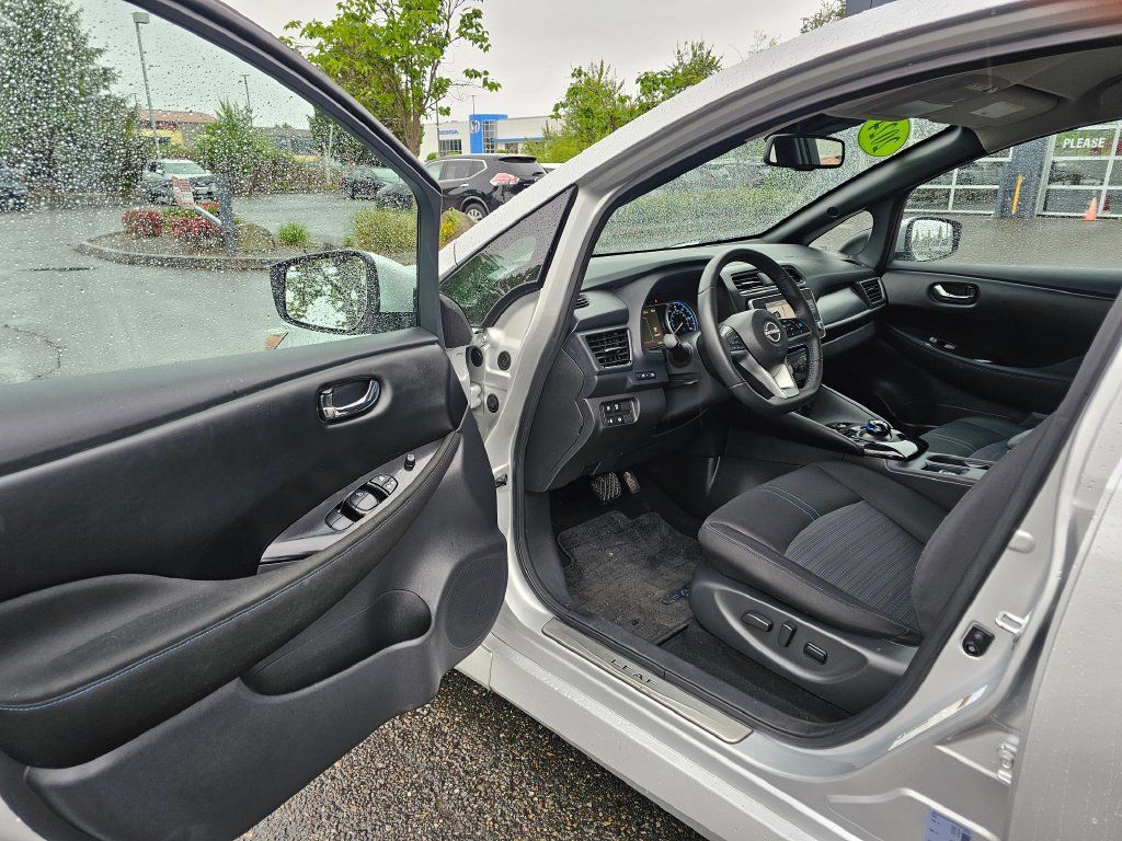 Used 2024 Nissan Leaf SV Plus FWD image 16