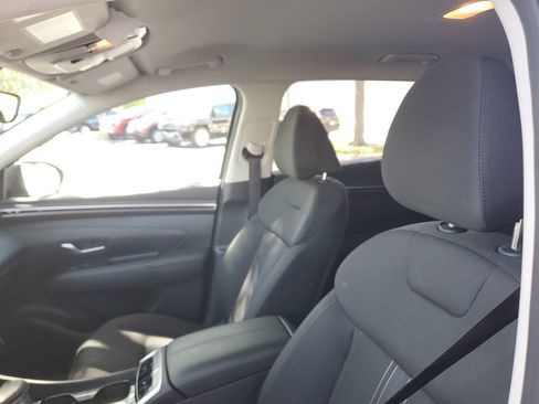Used 2024 Hyundai Tucson SEL FWD image 21