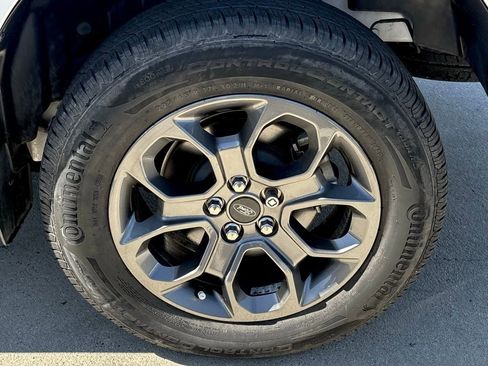 Used 2022 Ford Maverick XLT image 28