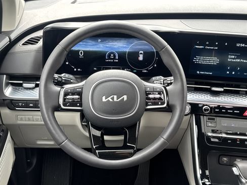 Certified 2024 Kia Carnival SX Prestige image 22