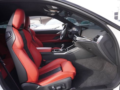 Used 2024 BMW M4 xDrive Competition w/ M Carbon Exterior Package image 40