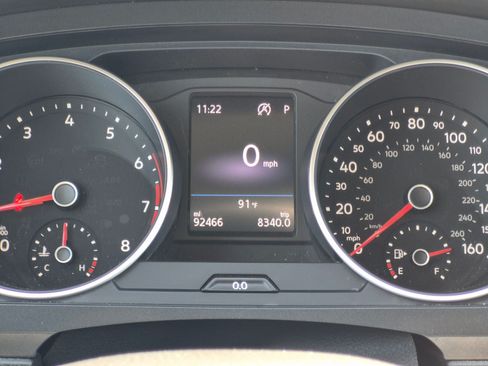 Used 2019 Volkswagen Tiguan SE AWD/4WD image 24