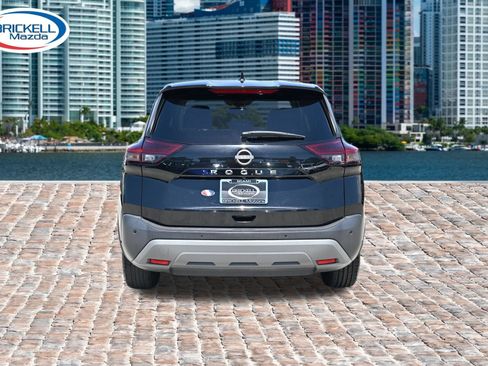 Used 2023 Nissan Rogue S FWD image 3