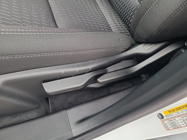 New 2027 Chevrolet Equinox LT FWD image 23