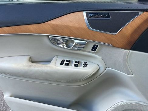 Used 2016 Volvo XC90 T6 Inscription w/ Vision Package image 25