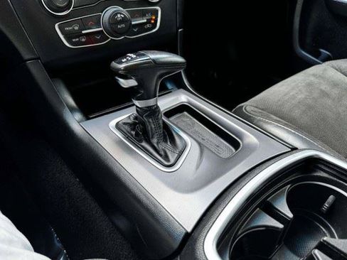 Used 2022 Dodge Charger Scat Pack RWD image 32