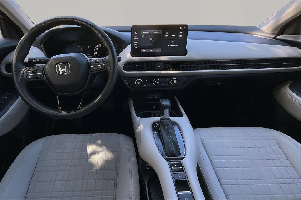 Certified 2026 Honda HR-V LX image 7