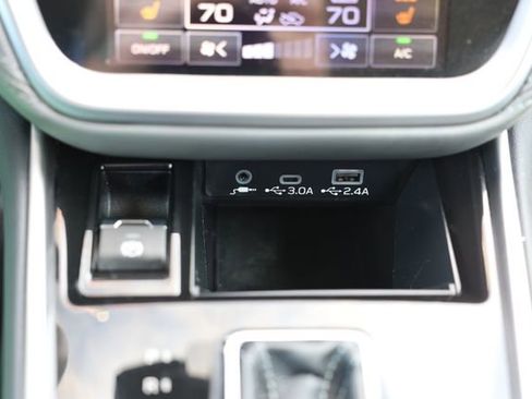 Certified 2023 Subaru Outback Onyx Edition image 40