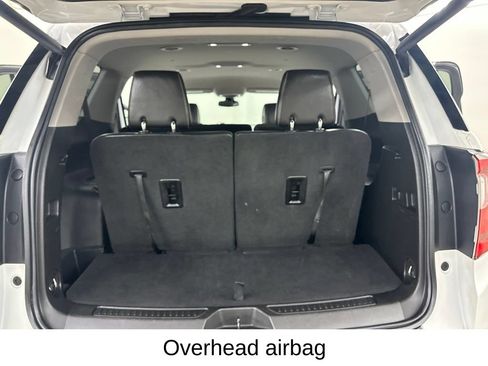 Used 2023 GMC Acadia SLT FWD image 29