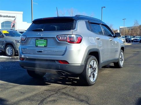 Certified 2018 Jeep Compass Limited w/ Navigation Group image 3