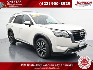 Used 2023 Nissan Pathfinder Platinum w/ Cargo Package AWD/4WD video 1