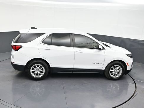 Used 2024 Chevrolet Equinox LT FWD image 20