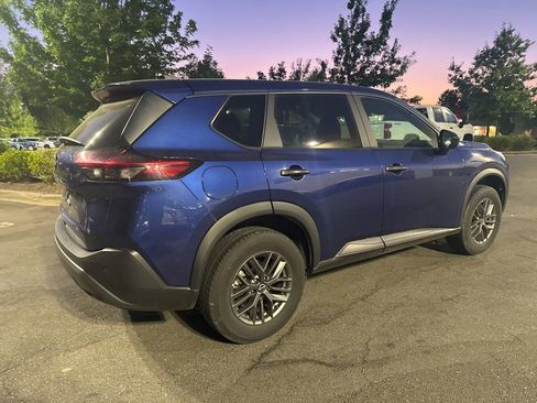 Used 2023 Nissan Rogue S FWD image 13