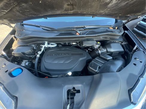 Used 2021 Honda Pilot Elite image 32