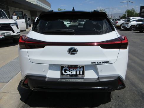 New 2026 Lexus UX 300h AWD image 8