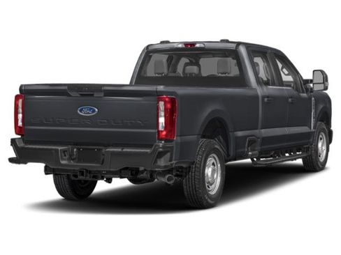 New 2026 Ford F250 Lariat w/ Black Appearance Package image 32
