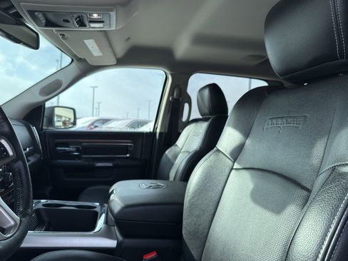 Used 2017 RAM 1500 Laramie image 26