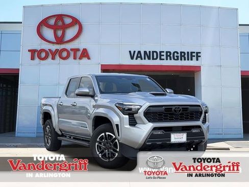Used 2024 Toyota Tacoma TRD Sport RWD image 1