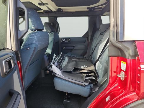 New 2026 Ford Bronco Heritage Edition image 7