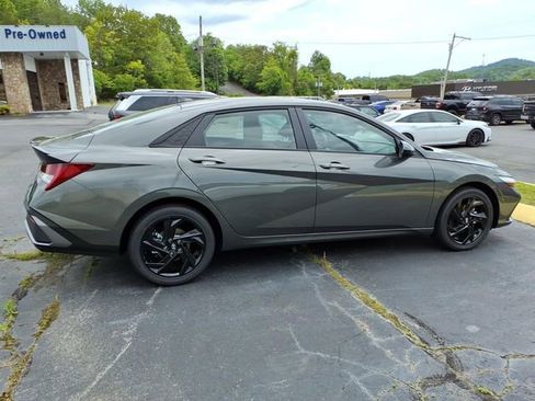 New 2026 Hyundai Elantra Sport w/ Cargo Package FWD image 15