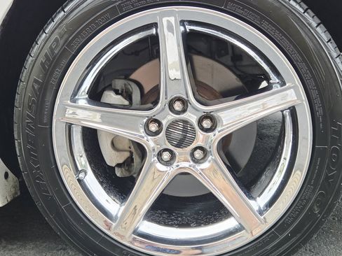 Used 2006 Ford Mustang GT image 44