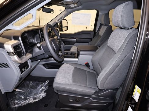 New 2026 Ford F350 XLT w/ 360-Degree Camera Package image 12