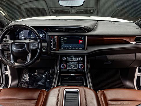 Used 2024 GMC Yukon Denali Ultimate image 16
