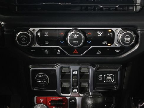 Used 2026 Jeep Gladiator Mojave image 20