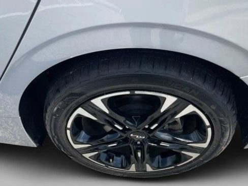 Used 2023 Kia K5 GT-Line FWD image 8