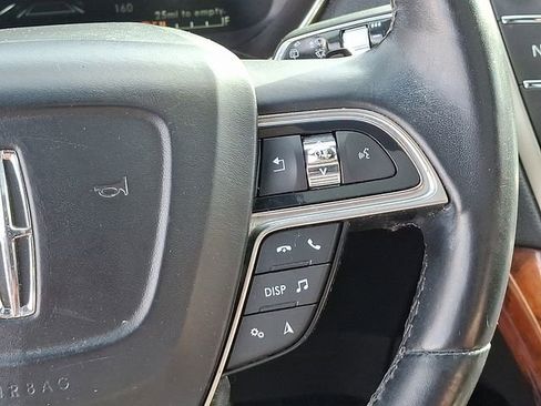 Used 2020 Lincoln Nautilus Reserve w/ Equipment Group 202A image 28