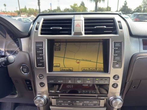 Used 2010 Lexus GX 460 Premium AWD/4WD image 18