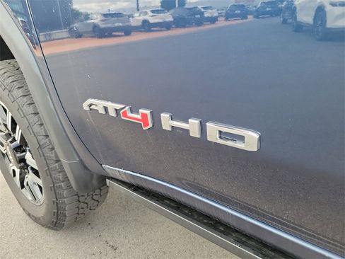 Used 2022 GMC Sierra 3500 AT4 w/ AT4 Preferred Package image 27