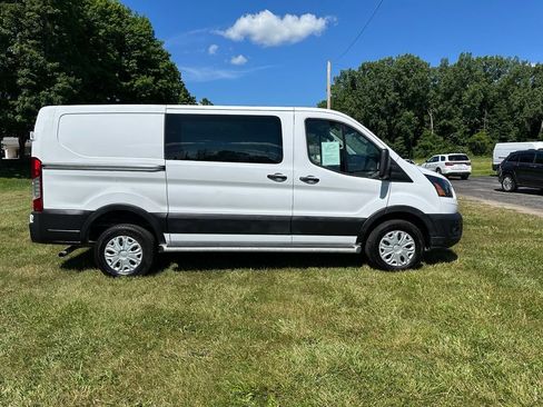 Used 2025 Ford Transit 250 Low Roof w/ Exterior Upgrade Package RWD image 2