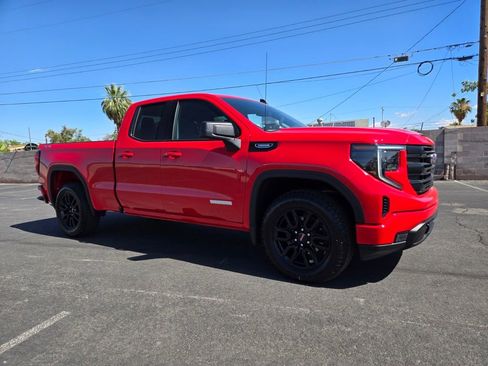 Used 2026 GMC Sierra 1500 Elevation AWD/4WD image 1