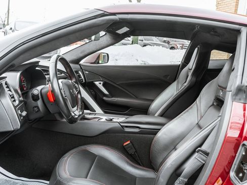 Used 2018 Chevrolet Corvette Stingray Coupe w/ 3LT Preferred Equipment Group image 32