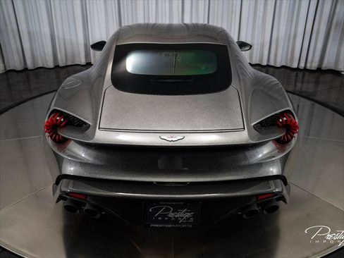 Used 2018 Aston Martin Vanquish Zagato RWD image 10