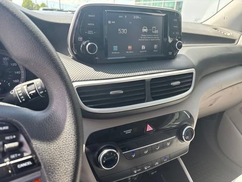 Used 2020 Hyundai Tucson SE AWD/4WD image 9