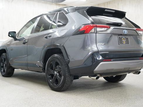 Used 2020 Toyota RAV4 XSE image 7