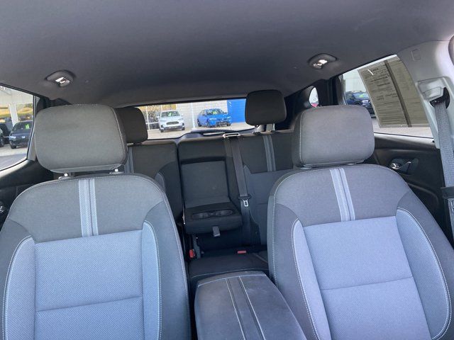 Used 2025 Chevrolet Blazer LT FWD image 22