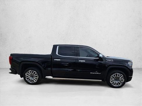 Used 2026 GMC Sierra 1500 Denali Ultimate AWD/4WD image 4