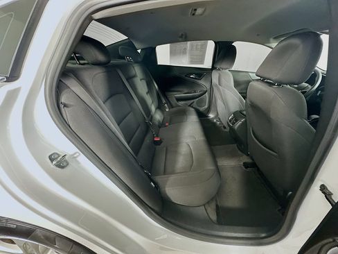 Used 2024 Chevrolet Malibu LT FWD image 36
