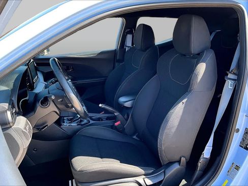 Used 2020 Hyundai Veloster N w/ Performance Package FWD image 5