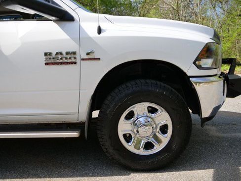 Used 2016 RAM 2500 SLT image 40